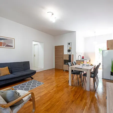 Apartament Two Oranges *