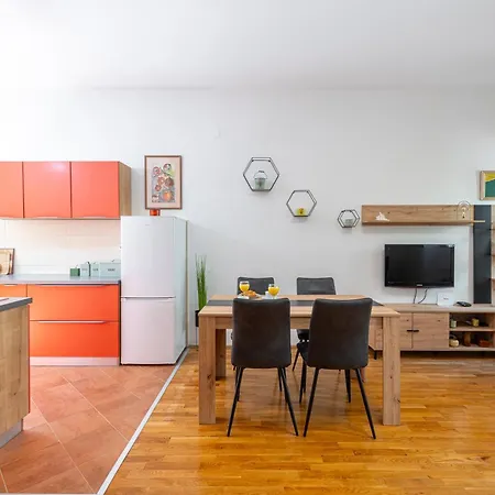 Two Oranges * Dubrovnik