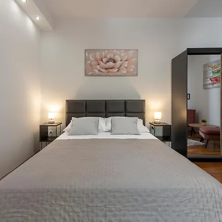 Two Oranges Dubrovnik