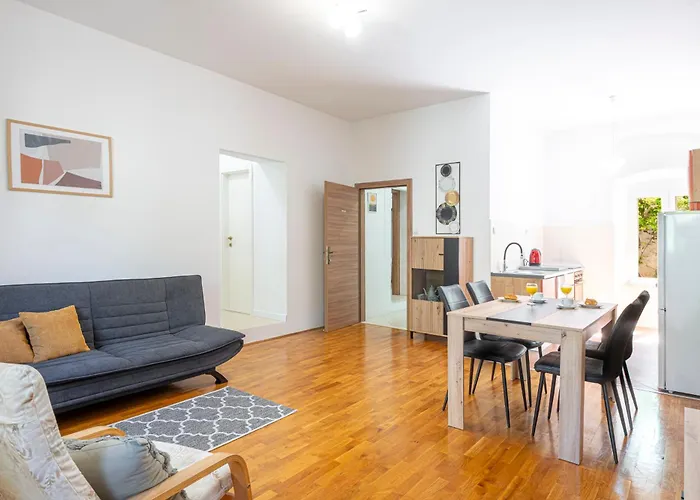 Two Oranges Appartement *