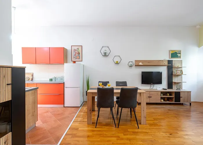 Two Oranges * דוברובניק